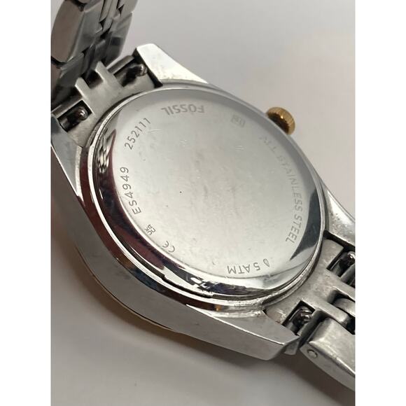 Fossil Mens Womens Watch 32mm - New Battery - Wrist Size 6-6.25 WR 5ATM Date - Picture 9 of 11